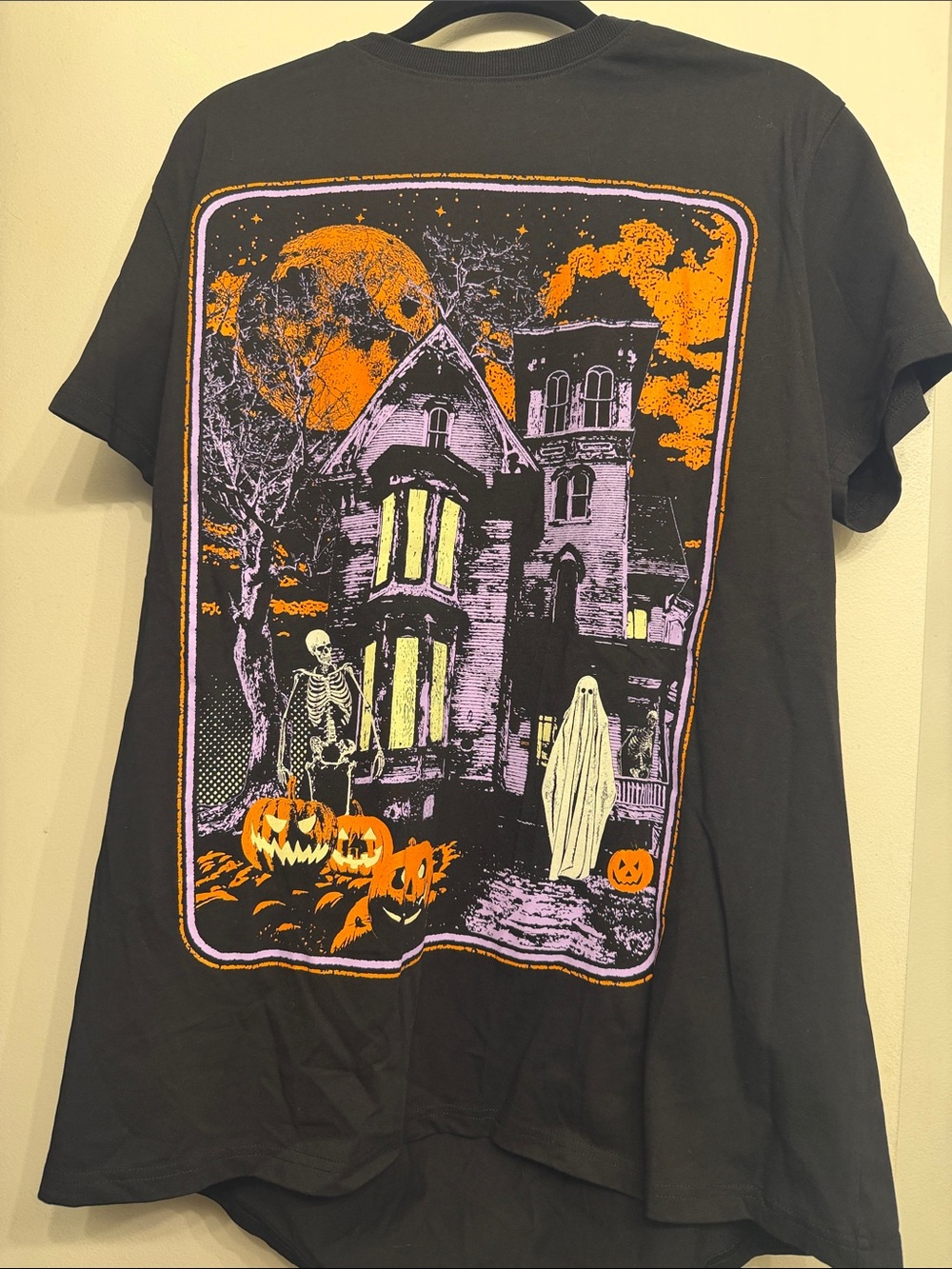 Ho7s haunted house t shirt